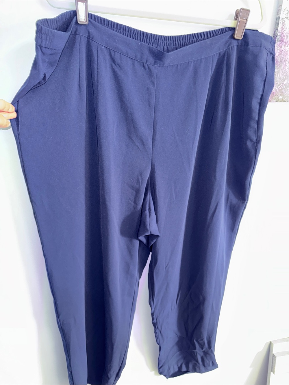 Classic Navy Pull-On Cropped Pants